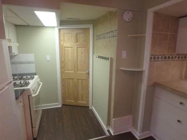 For Rent 1 Bedroom Apartment Calgary AB DS105099773