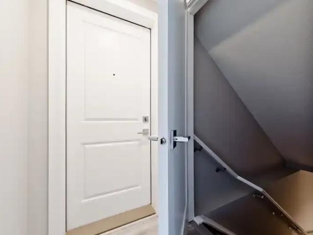 For Rent 1 Bedroom Apartment Calgary AB DS105118871