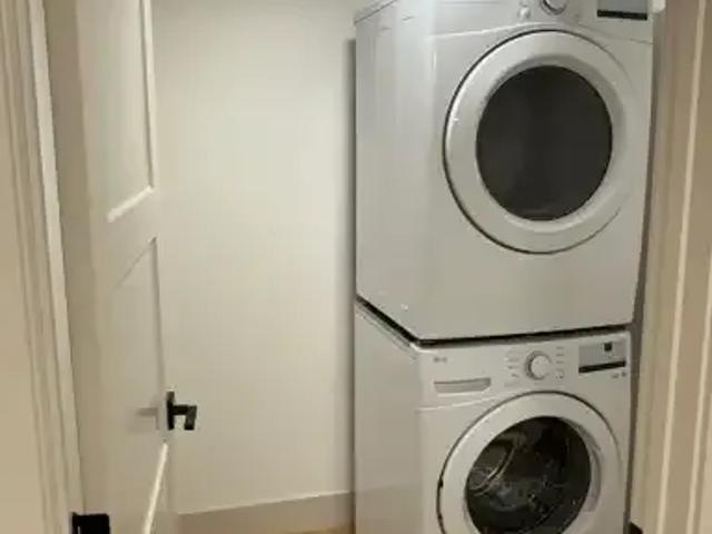 For Rent 1 Bedroom Apartment Calgary AB DS105167397