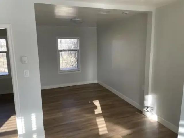 For Rent 1 Bedroom Apartment Claresholm AB DLS103011557