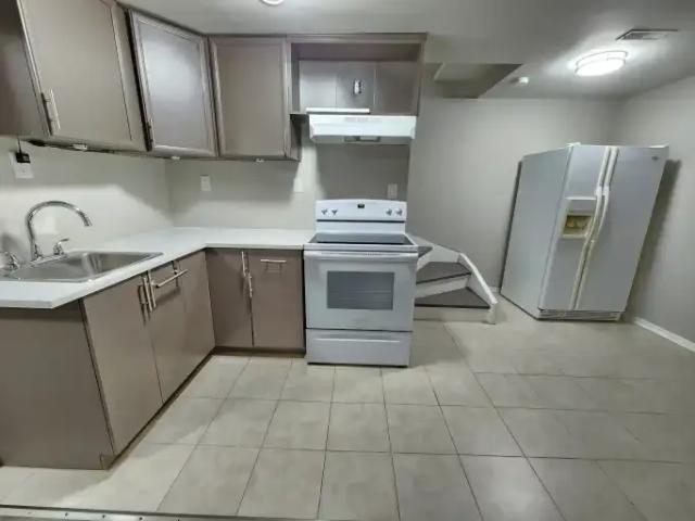 For Rent 1 Bedroom Apartment Clarington ON DS105198430