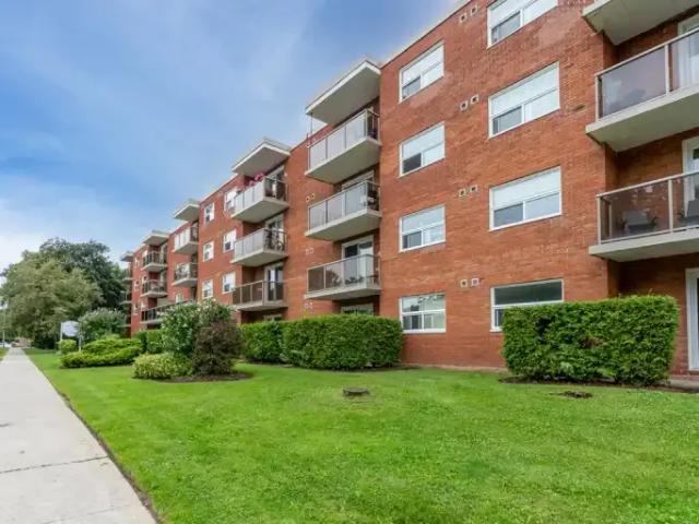 For Rent 1 Bedroom Apartment Collingwood ON DS103798330