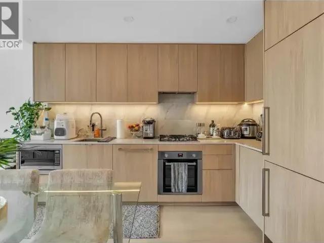 For Rent 1 Bedroom Apartment Coquitlam BC DS104142763