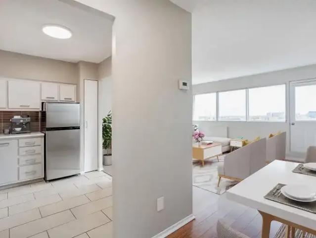For Rent 1 Bedroom Apartment Dollard QC DS102847182