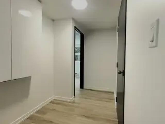 For Rent 1 Bedroom Apartment Etobicoke ON DS99146247