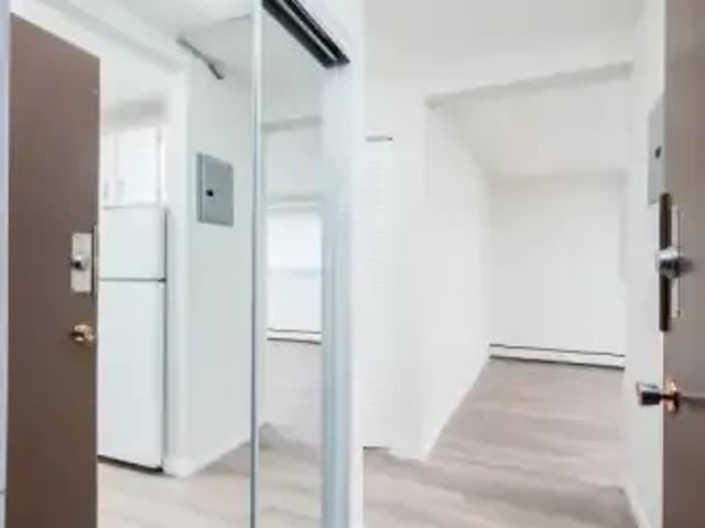 For Rent 1 Bedroom Apartment Edmonton AB DLS102770726