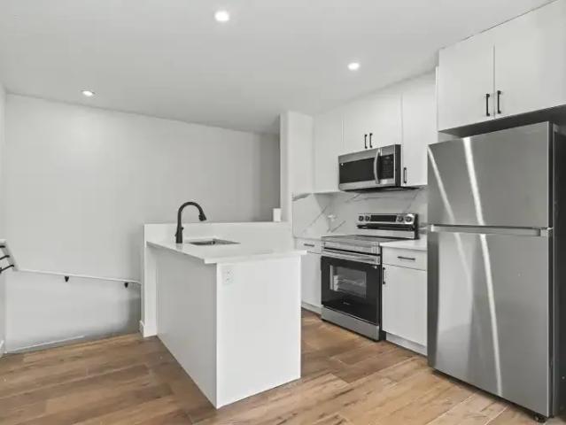 For Rent 1 Bedroom Apartment Edmonton AB DS104036326