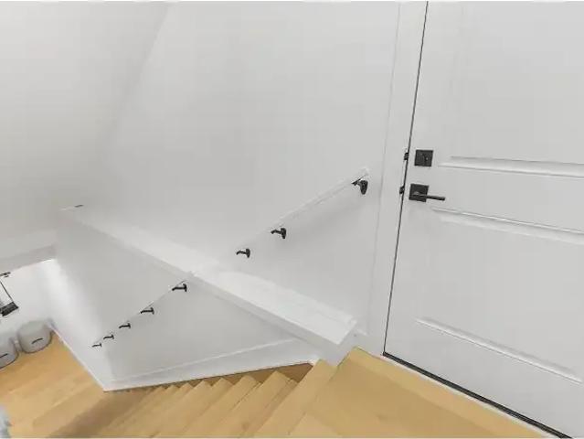 For Rent 1 Bedroom Apartment Edmonton AB DS104179376