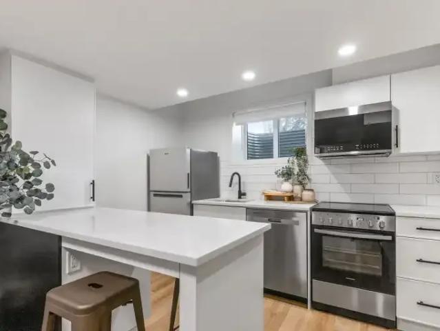 For Rent 1 Bedroom Apartment Edmonton AB DS104181656