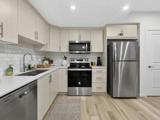 For Rent 1 Bedroom Apartment Edmonton AB DS104181863