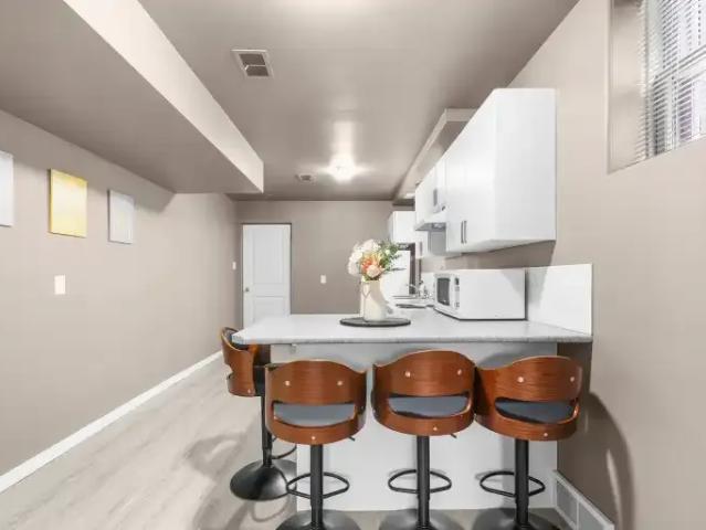 For Rent 1 Bedroom Apartment Edmonton AB DS104182717