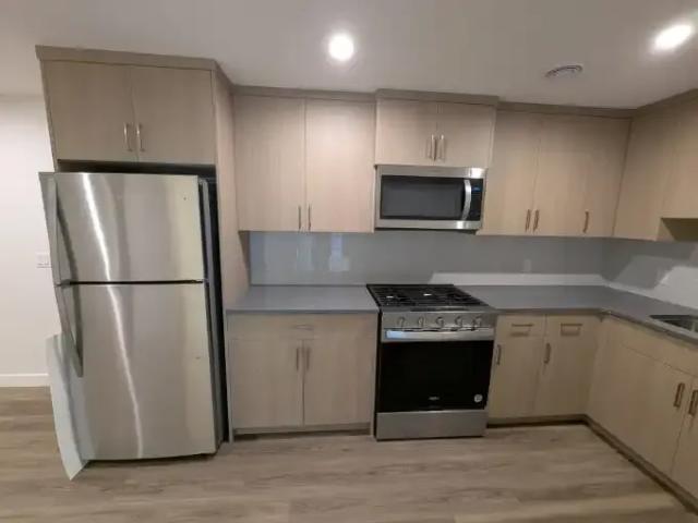 For Rent 1 Bedroom Apartment Edmonton AB DS104257229