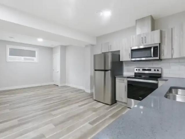 For Rent 1 Bedroom Apartment Edmonton AB DS104535472