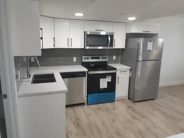 For Rent 1 Bedroom Apartment Edmonton AB DS104782714