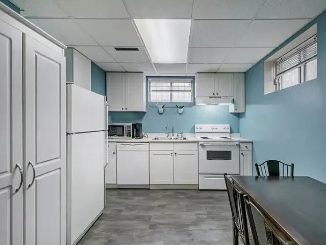 For Rent 1 Bedroom Apartment Edmonton AB DS104794664