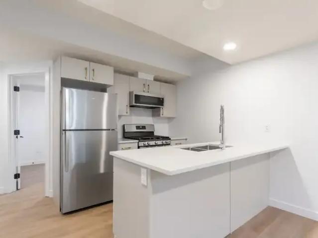 For Rent 1 Bedroom Apartment Edmonton AB DS104841746