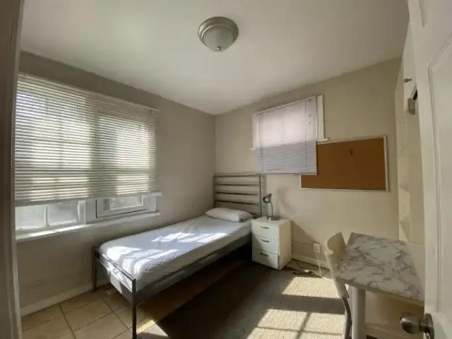 For Rent 1 Bedroom Apartment Edmonton AB DS104894912
