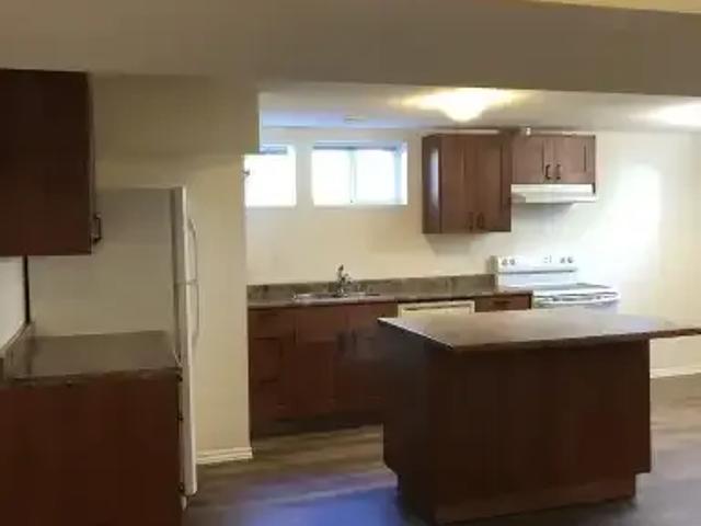 For Rent 1 Bedroom Apartment Edmonton AB DS104940755