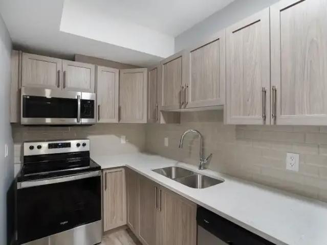 For Rent 1 Bedroom Apartment Edmonton AB DS105087322