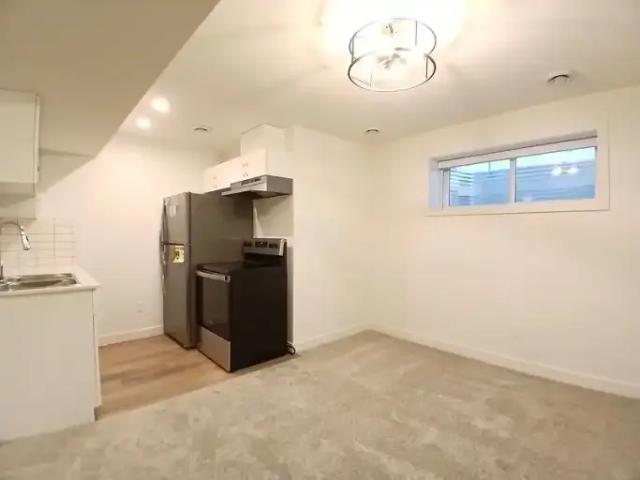 For Rent 1 Bedroom Apartment Edmonton AB DS105150833