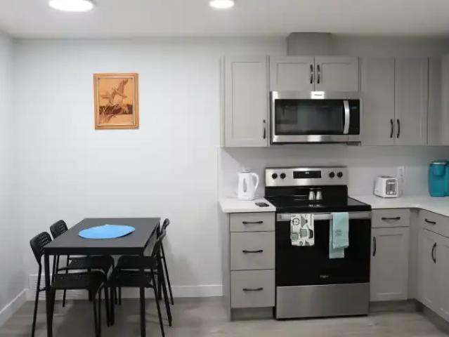 For Rent 1 Bedroom Apartment Edmonton AB DS101773537