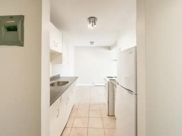 For Rent 1 Bedroom Apartment Edmonton AB DS102770524