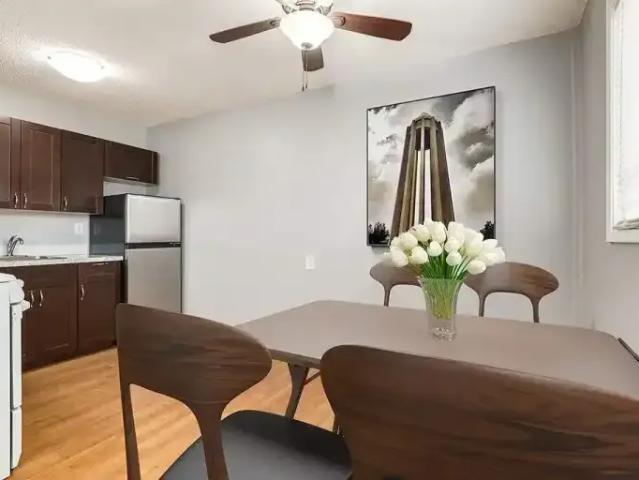 For Rent 1 Bedroom Apartment Edmonton AB DS103878032