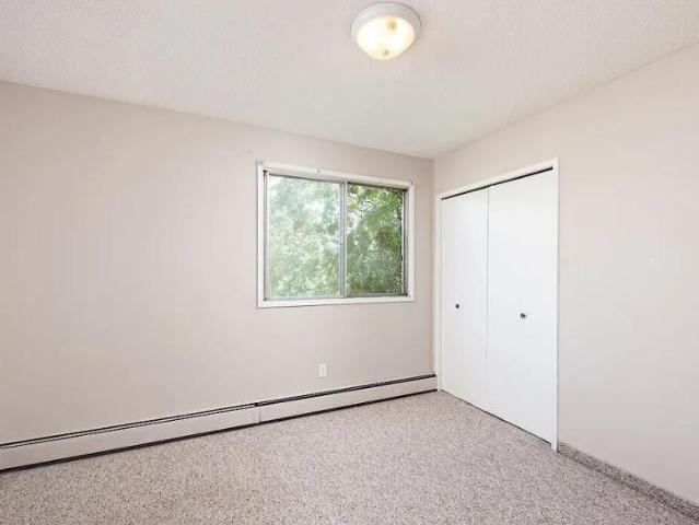 For Rent 1 Bedroom Apartment Edmonton AB DS98313215