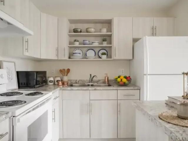 For Rent 1 Bedroom Apartment Fort McMurray AB DS103424665