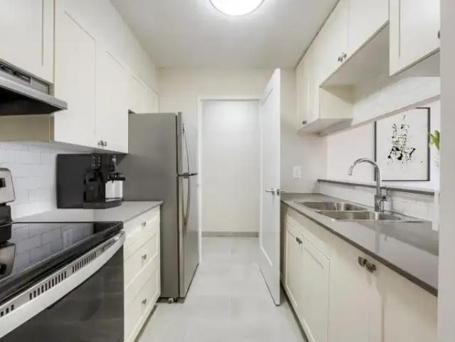 For Rent 1 Bedroom Apartment Guelph ON DS104680462