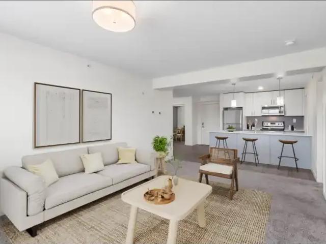 For Rent 1 Bedroom Apartment Kelowna BC DS104894719