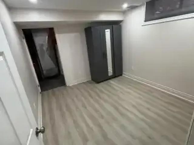 For Rent 1 Bedroom Apartment Kitchener ON DS102468425