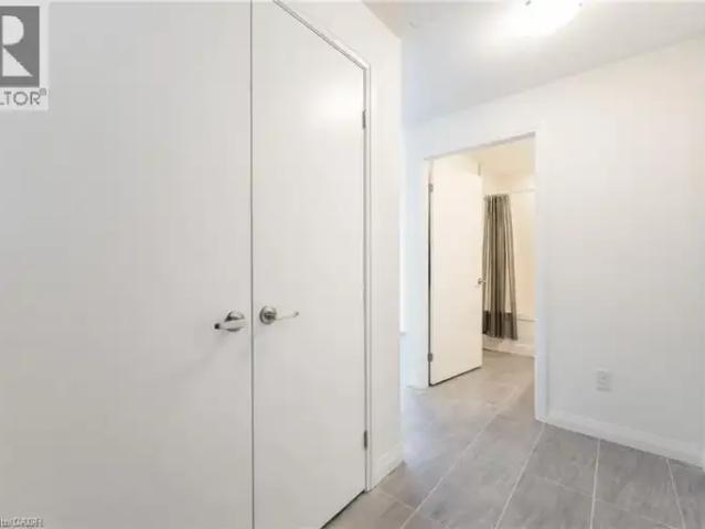 For Rent 1 Bedroom Apartment Kitchener ON DS104876908