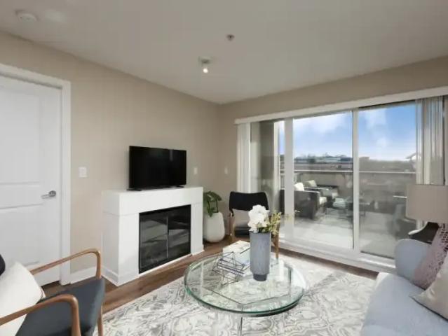 For Rent 1 Bedroom Apartment Langley BC DS104984995