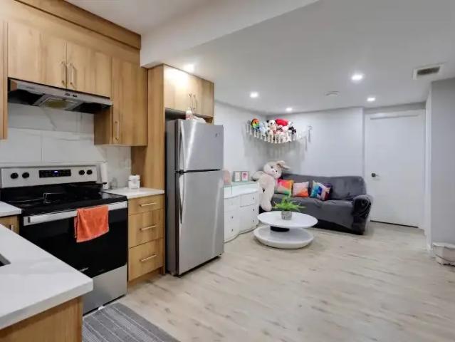 For Rent 1 Bedroom Apartment Leduc AB DLS102951740