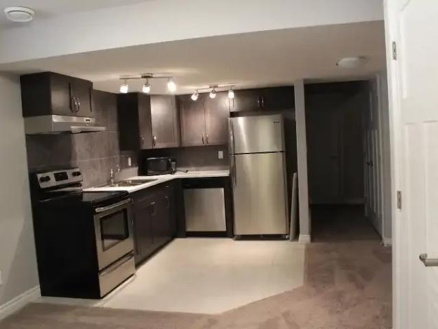 For Rent 1 Bedroom Apartment Leduc AB DS104470634