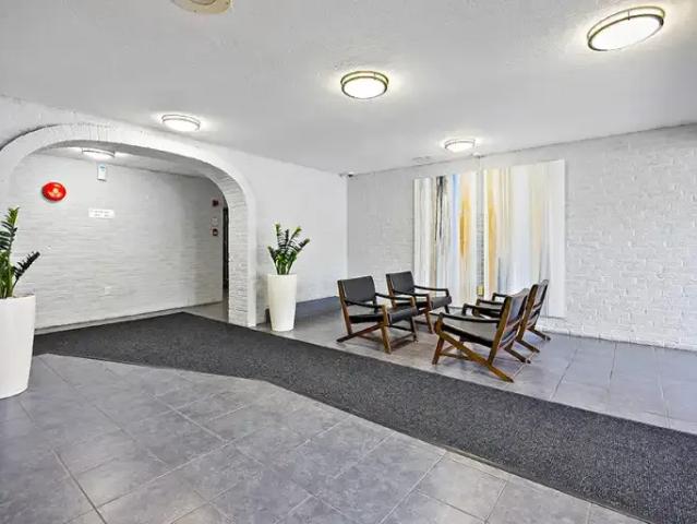 For Rent 1 Bedroom Apartment London ON DS102883247