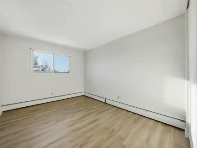 For Rent 1 Bedroom Apartment Regina SK DLS101473642