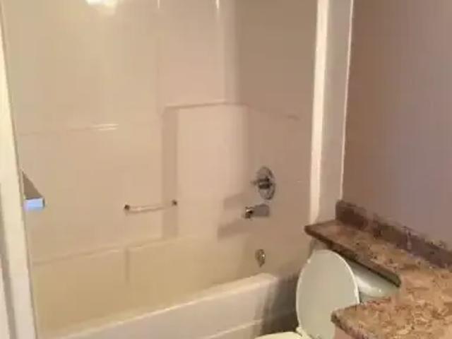 For Rent 1 Bedroom Apartment Red Deer AB DLS100563040
