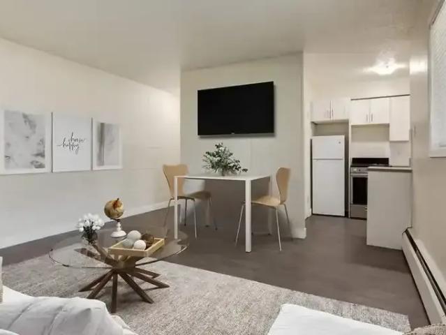 For Rent 1 Bedroom Apartment Red Deer AB DS103878090