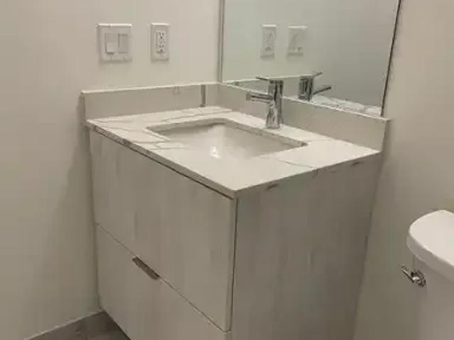For Rent 1 Bedroom Apartment Richmond Hill ON DS103487619