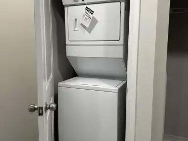 For Rent 1 Bedroom Apartment St. Catharines ON DLS102847452