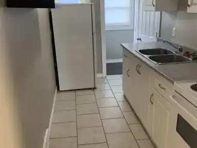 For Rent 1 Bedroom Apartment St. Catharines ON DLS103011787