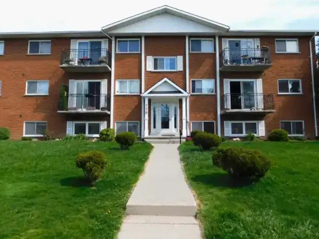 For Rent 1 Bedroom Apartment Stratford ON DS98219970
