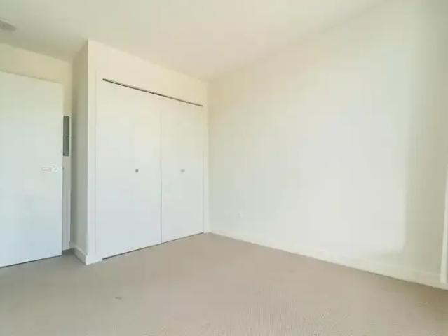 For Rent 1 Bedroom Apartment Surrey BC DLS102883687