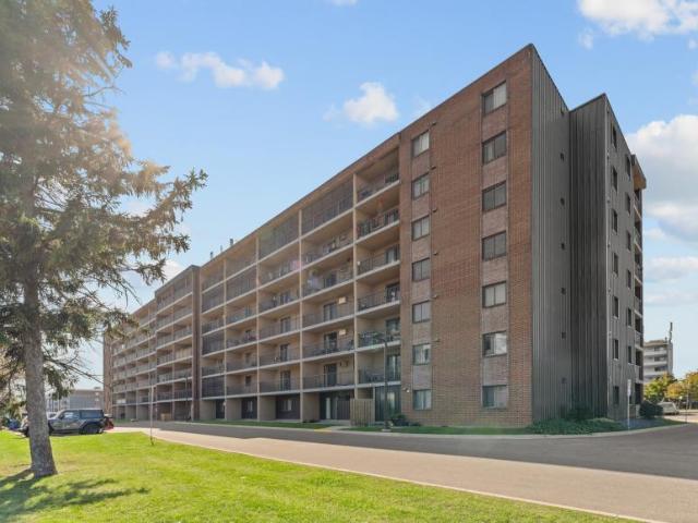 For Rent 1 Bedroom Apartment Tecumseh ON DS94789653