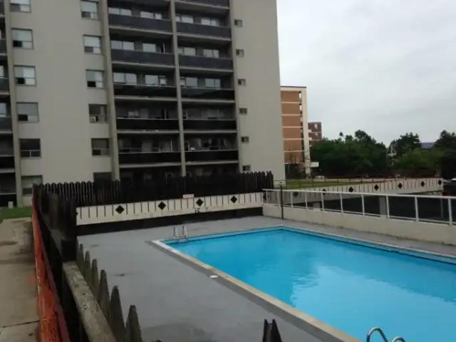 For Rent 1 Bedroom Apartment Thornhill ON DS100973957