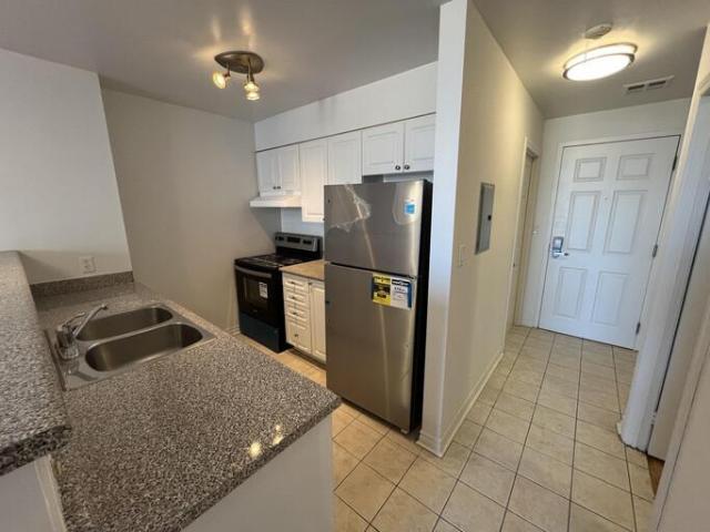 For Rent 1 Bedroom Apartment Toronto ON DLS96585914