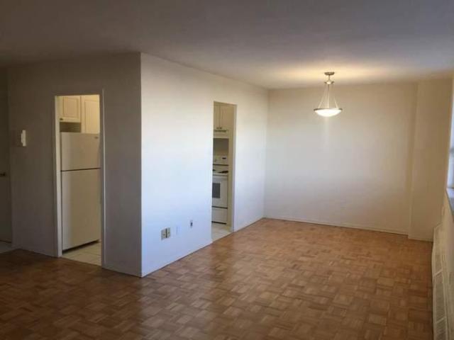 For Rent 1 Bedroom Apartment Toronto ON DS92988337