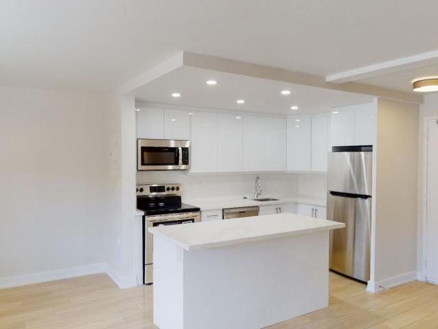 For Rent 1 Bedroom Apartment Toronto ON DS98314544